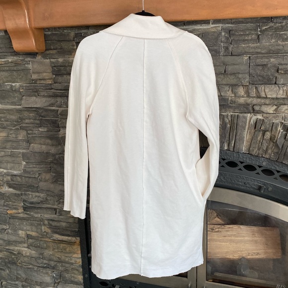 Beautiful White Zara Duster - Picture 4 of 7